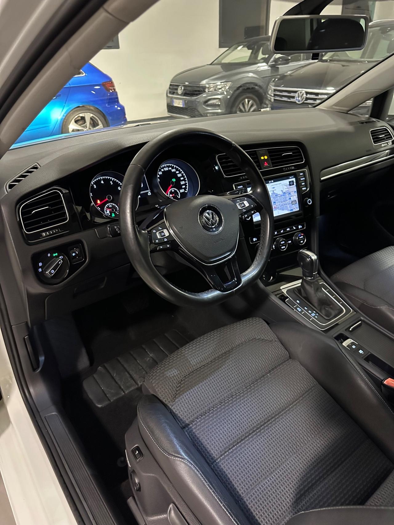 Volkswagen Golf 1.4 TGI DSG 5p. Highline BlueMotion