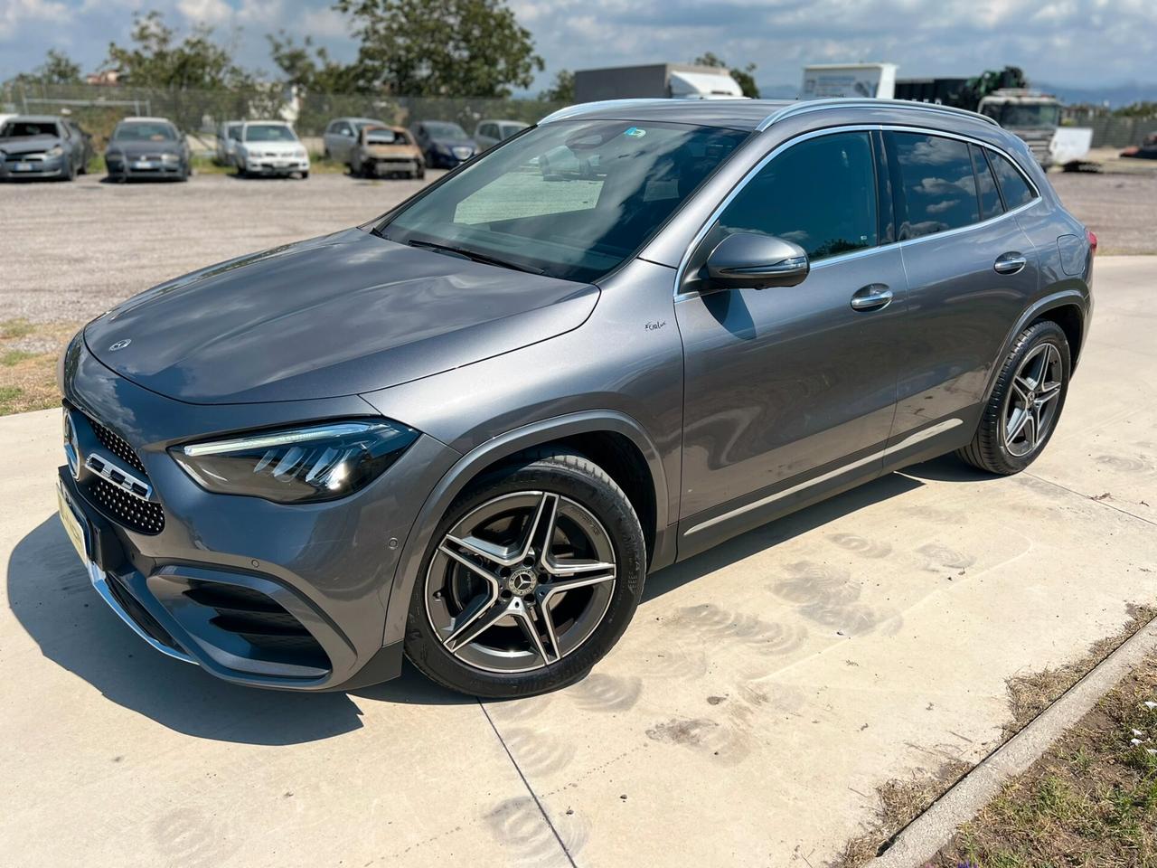 Mercedes-benz GLA 200 d 150cv AMG Premium UNICO PROPRIETARIO IVA ESPOSTA