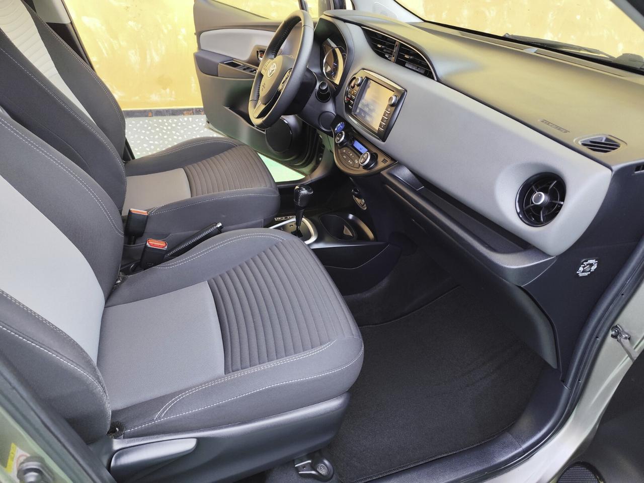 Toyota Yaris 1.5 Hybrid 5 porte Active