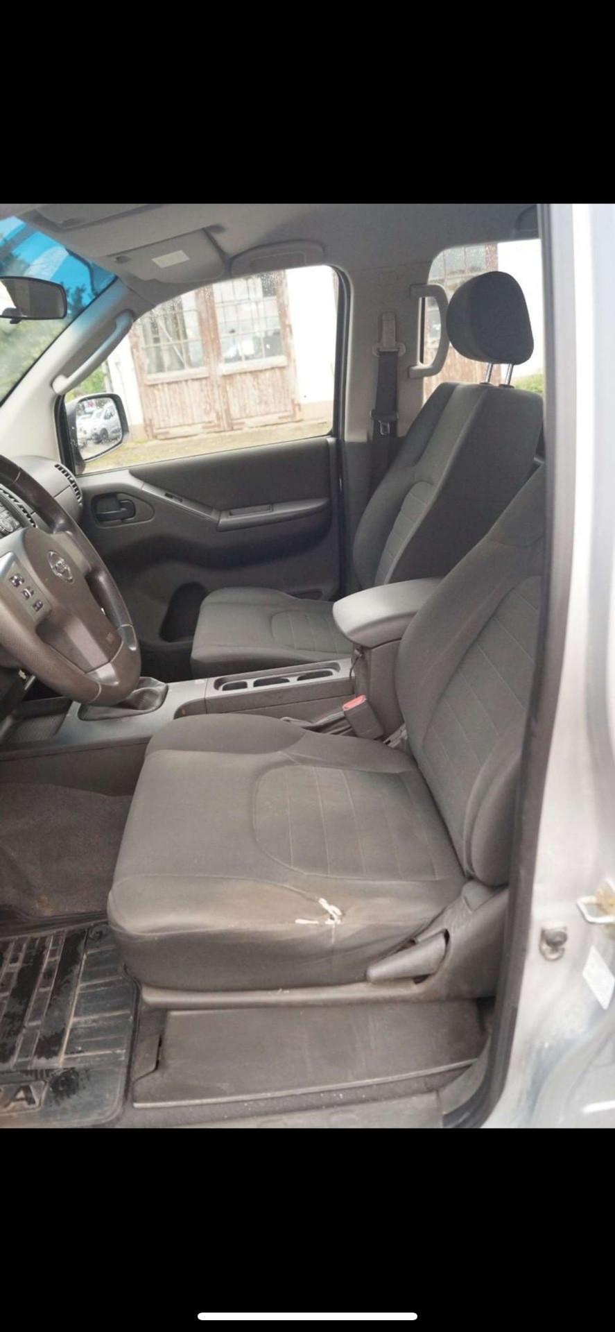 Nissan Navara 2.5 dCi 4 porte Double Cab Sport