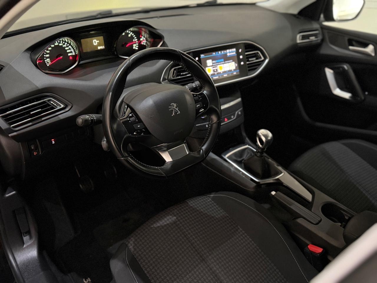 Peugeot 308 BlueHDi 131 SW GT Line Neopatentati