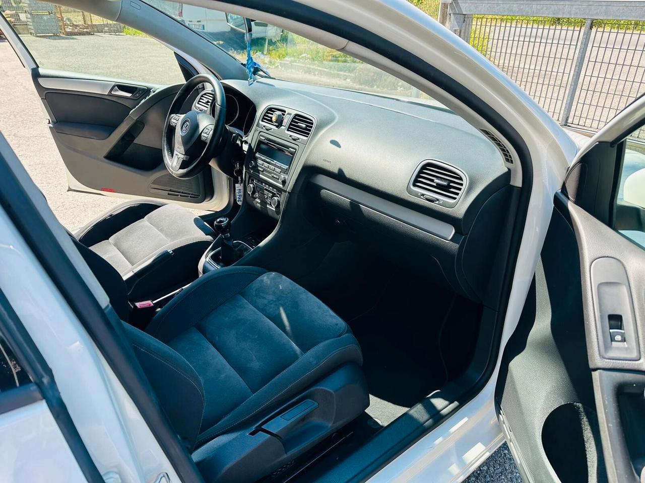 Volkswagen Golf Business 1.6 5p. Highline BiFuel
