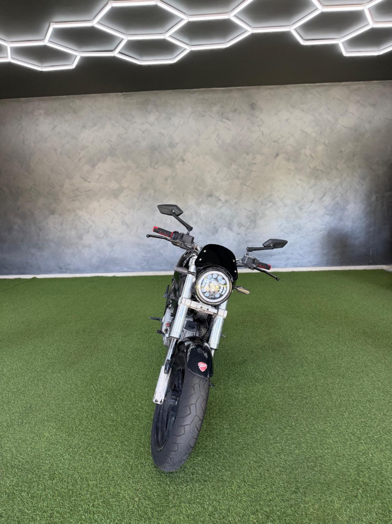 Ducati Monster 600 Iscritto ASI