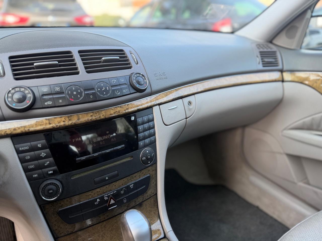 Mercedes-benz E 220 CDI cat Avantgarde Automatico