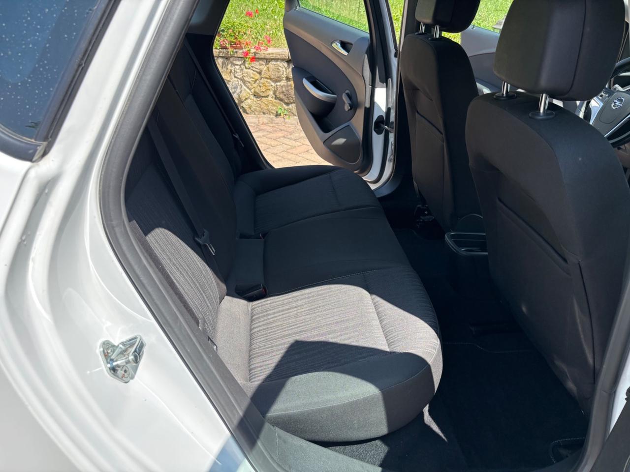 Opel Astra 1.4 Turbo 140CV 5 porte Cosmo