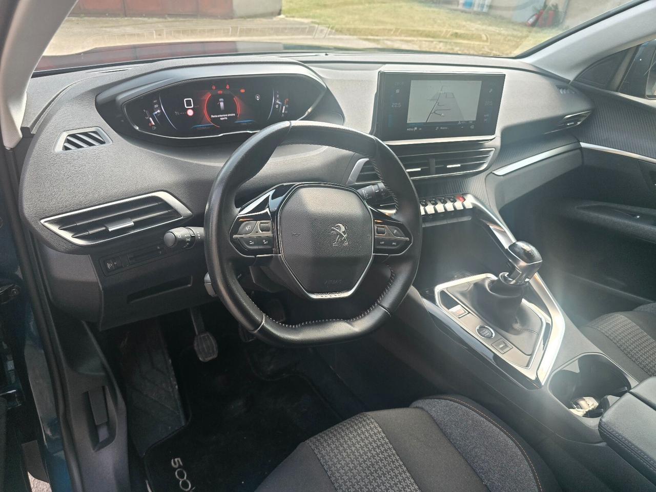 Peugeot 5008 BlueHDi 130 S&S Active Business