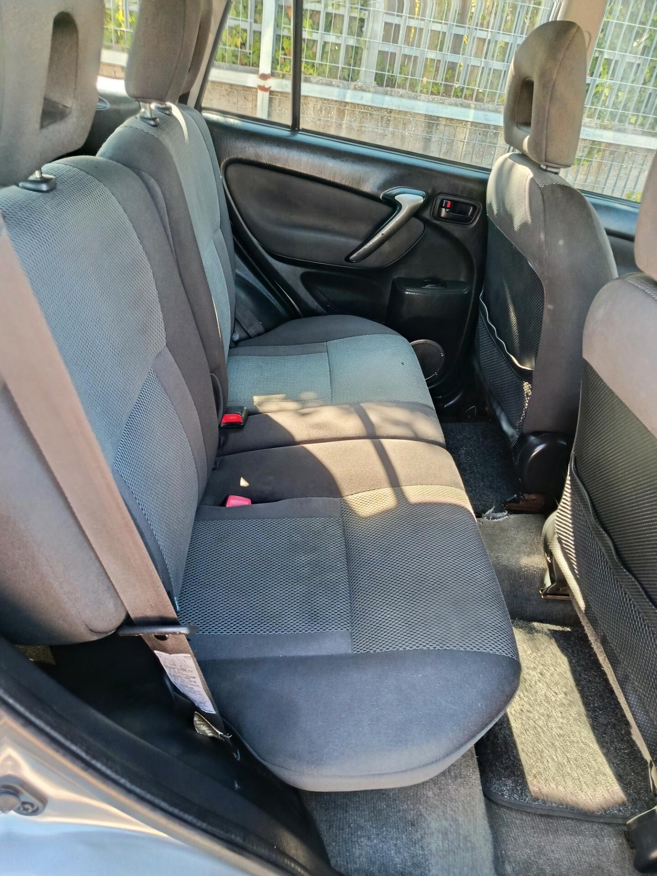 Toyota RAV 4 RAV4 2.0 Tdi D-4D cat 5 porte