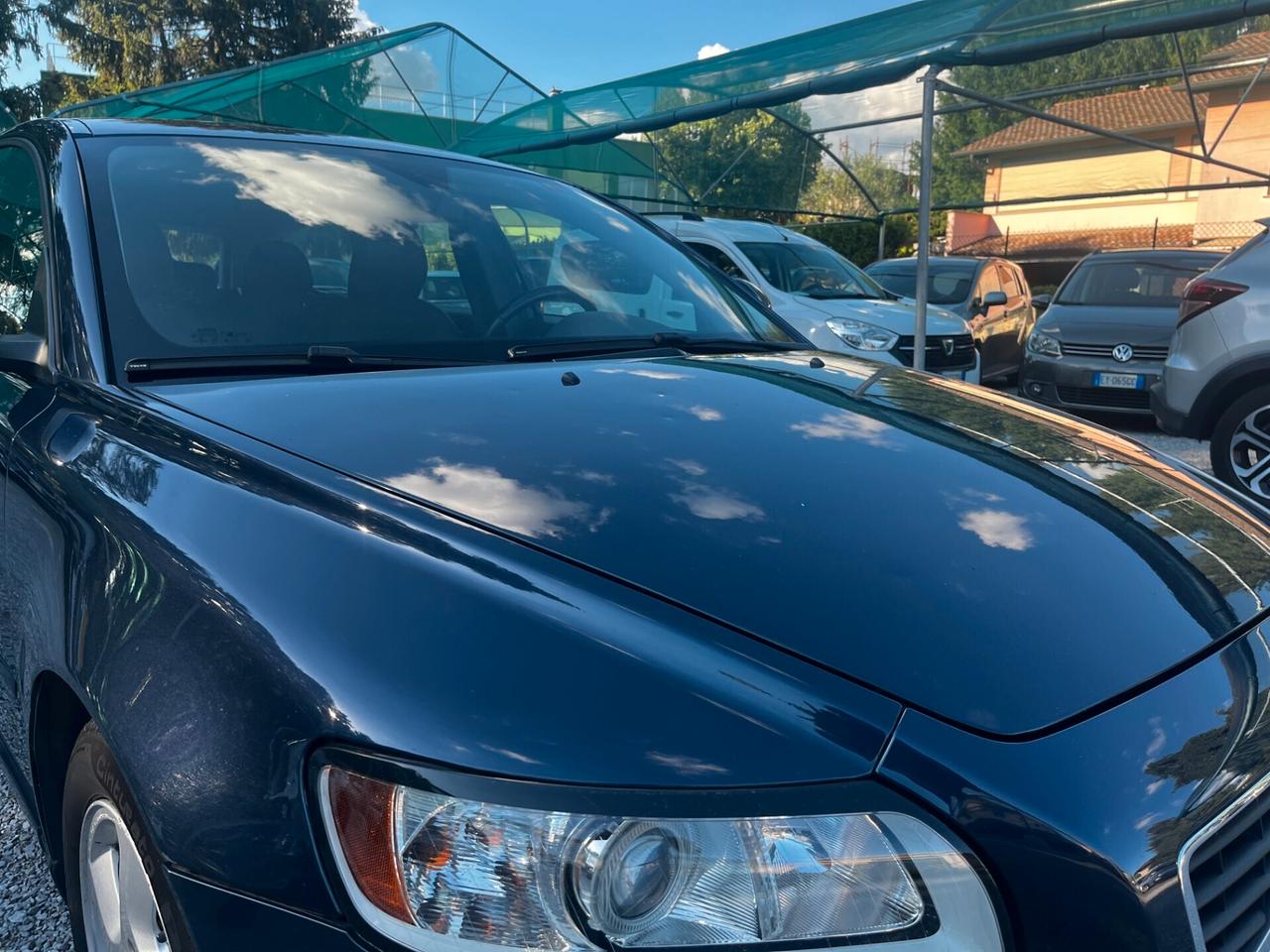 Volvo V50 D2 POLAR