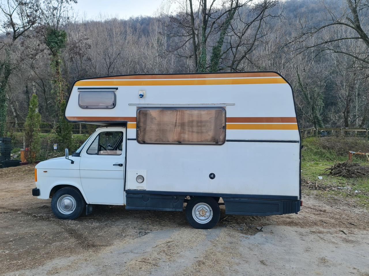 CAMPER FORD TRANSIT ROLLER TEAM 5 POSTI