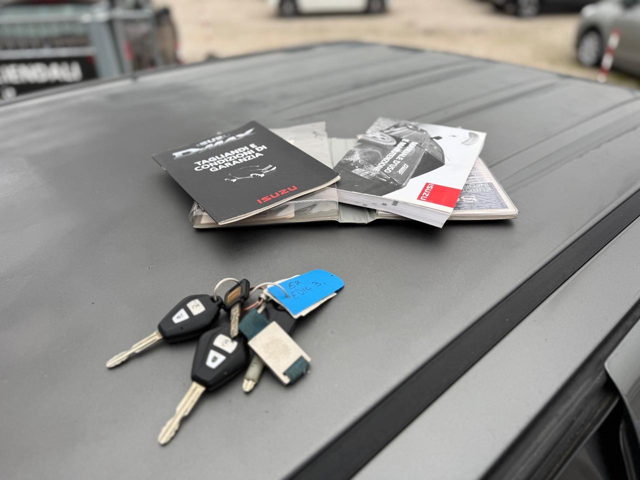 Isuzu D-Max 3.0 TD cat Crew Cab 4WD Pup. LS Aut. EU4