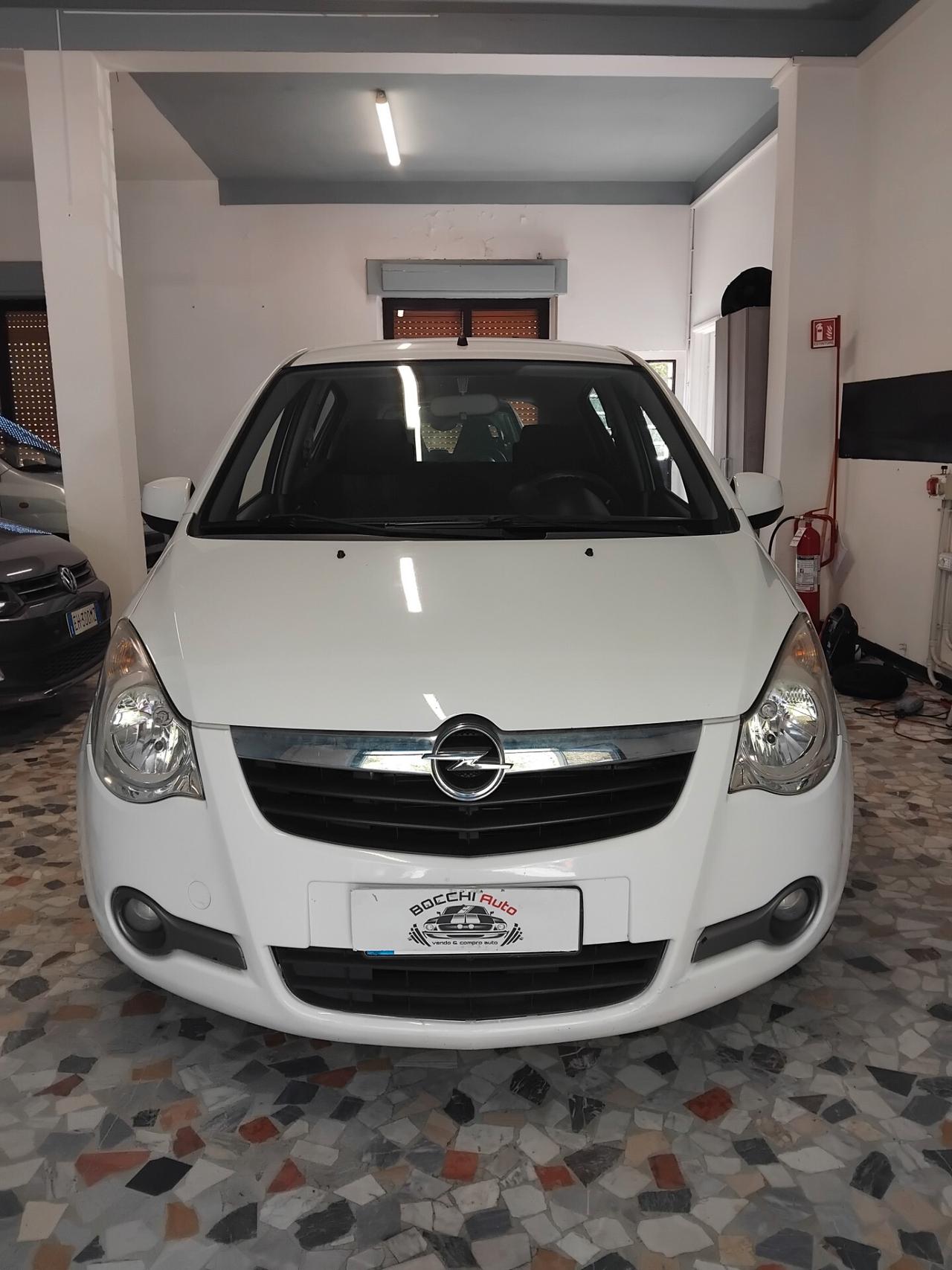 Opel Agila 1.0 12V 68 CV Elective