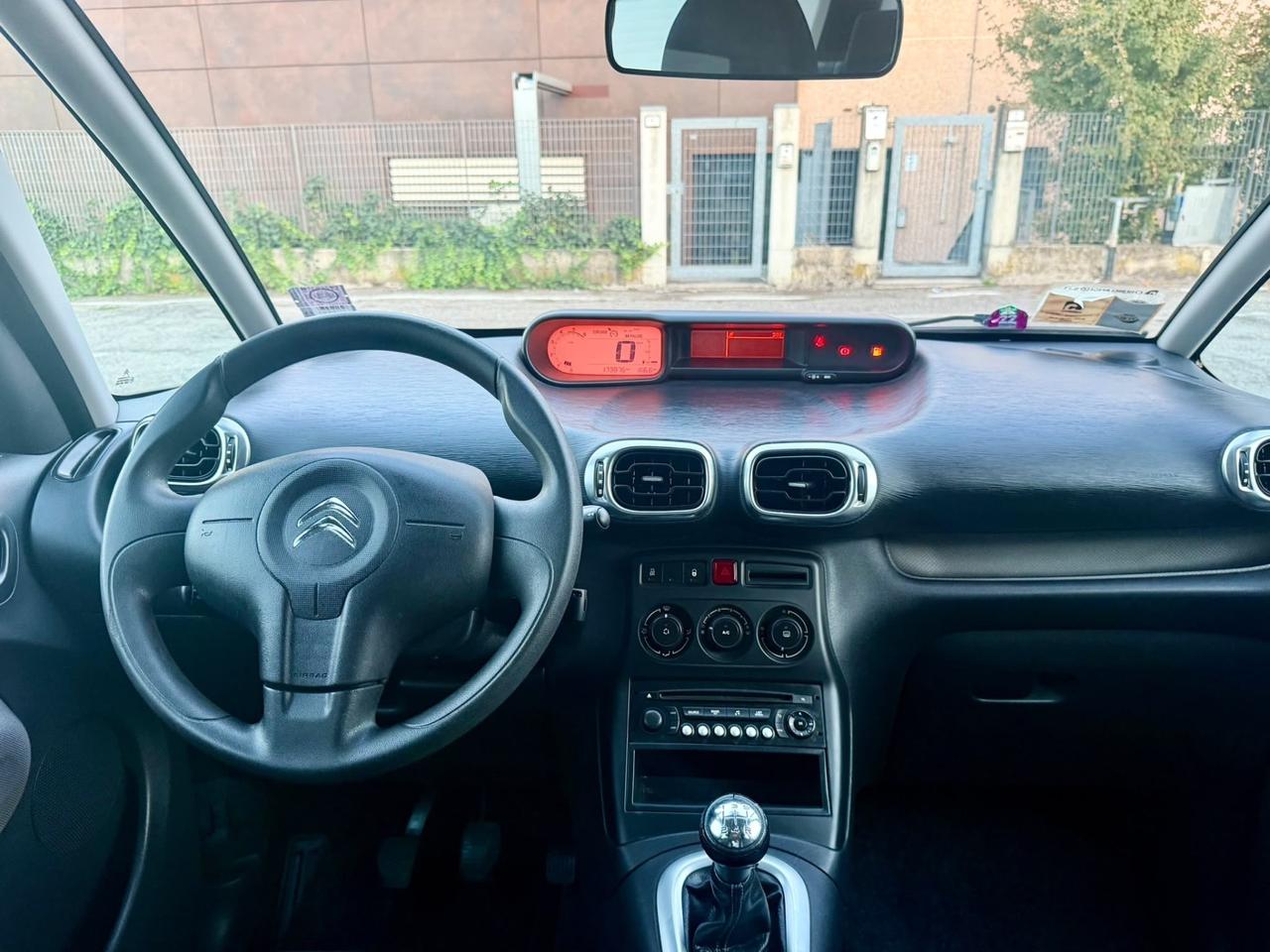 Citroen C3 Picasso 1.6hdi 92cv 2013 173.000km neopatentati