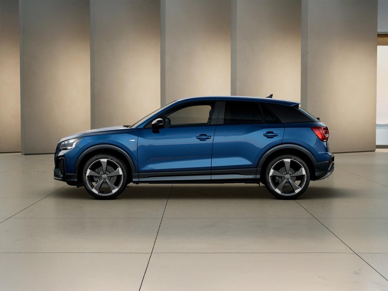 Audi Q2 35 1.5 tfsi identity black s-tronic