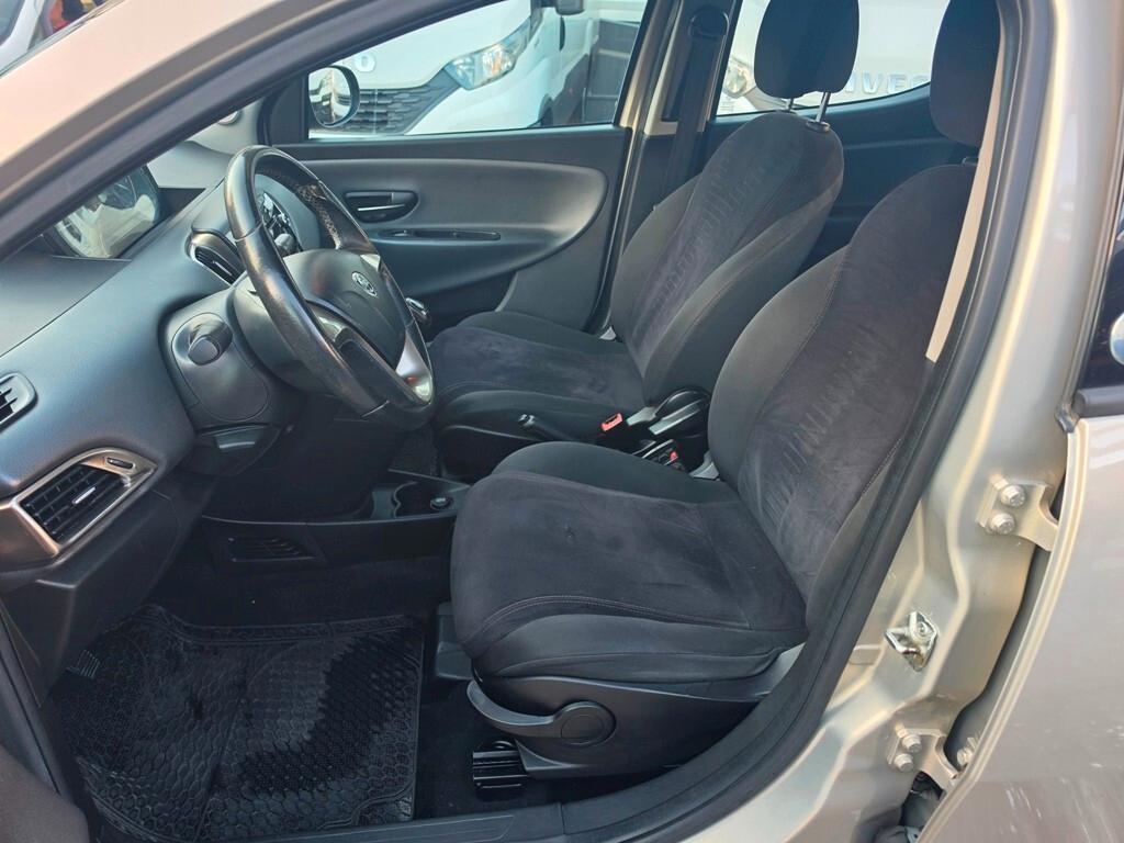 LANCIA YPSILON TWIN AIR METANO 5 PORTE-2013