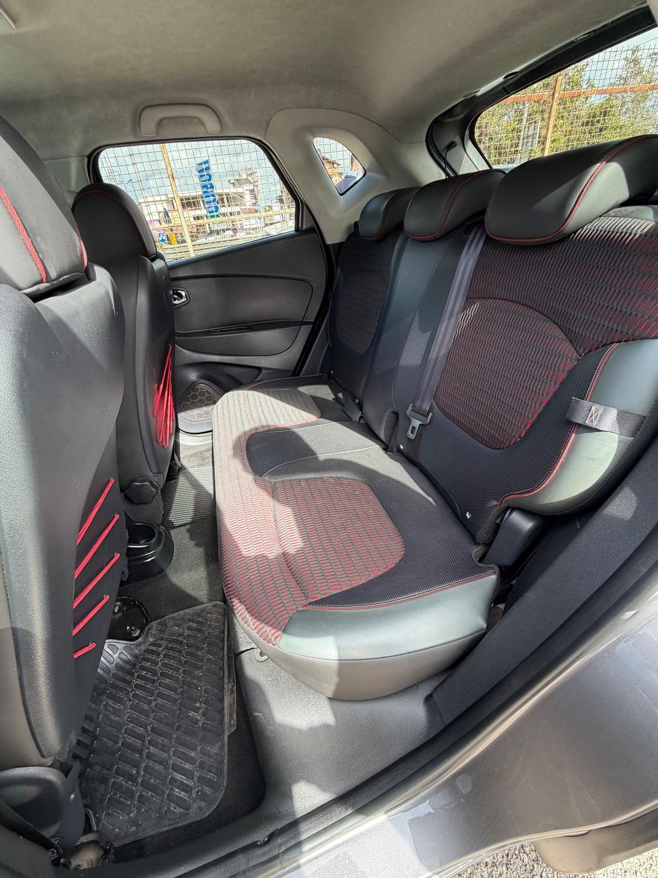 Renault Captur dCi 8V 90 CV EDC Start&Stop Energy Hypnotic