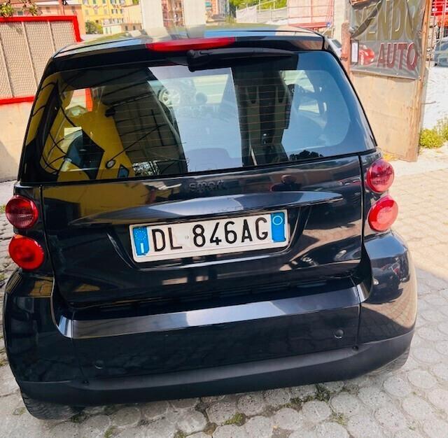 Smart ForTwo 1000 52 kW coupé pure