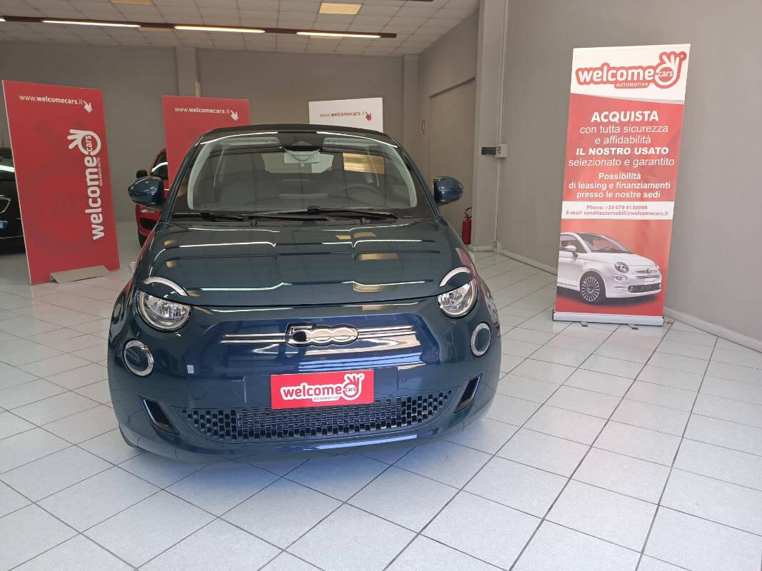 Fiat 500e 42 kWh La Prima