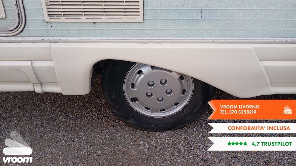 C.I. Riviera garage Autocaravan