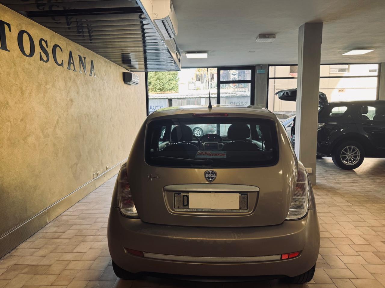 Lancia Ypsilon 1.2 Argento