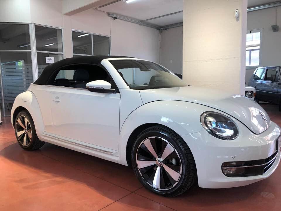 Volkswagen Maggiolino Cabrio 2.0 TDI Design