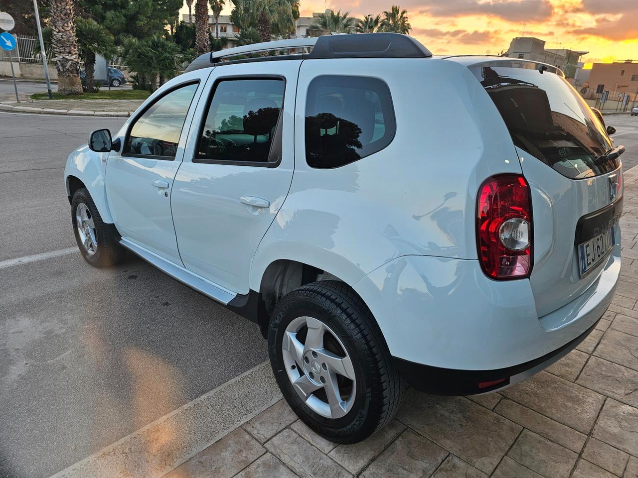 DACIA DUSTER 1.5 DCI 110CV LAUREATE 2WD