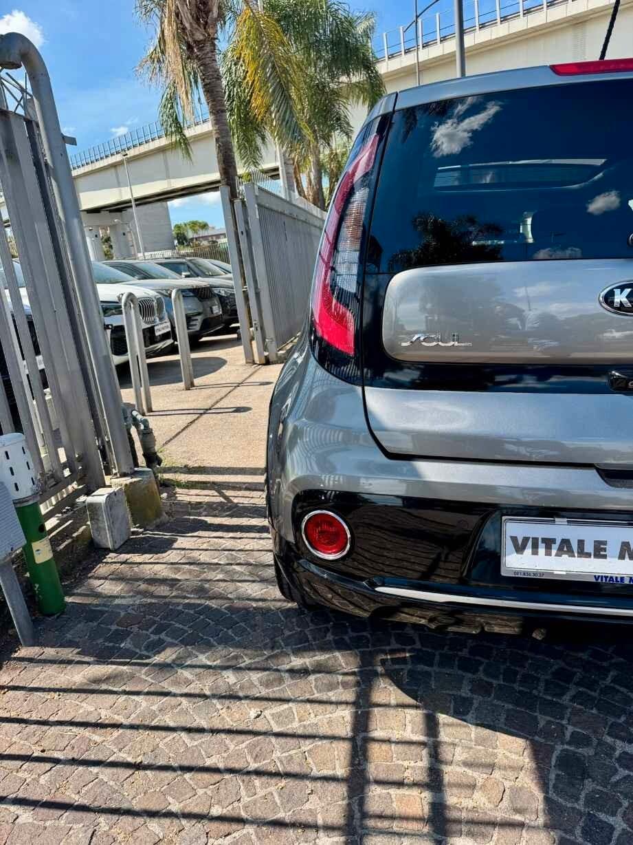 Kia Soul 1.6 CRDi 136 CV CAMBIO AUTOMATICO
