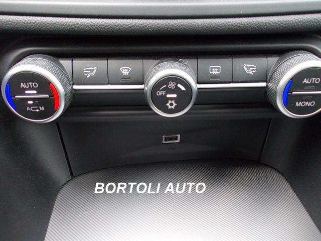 ALFA ROMEO Giulia 2.2 TD 180cv 147.000 KM AT8 BUSINESS SPORT