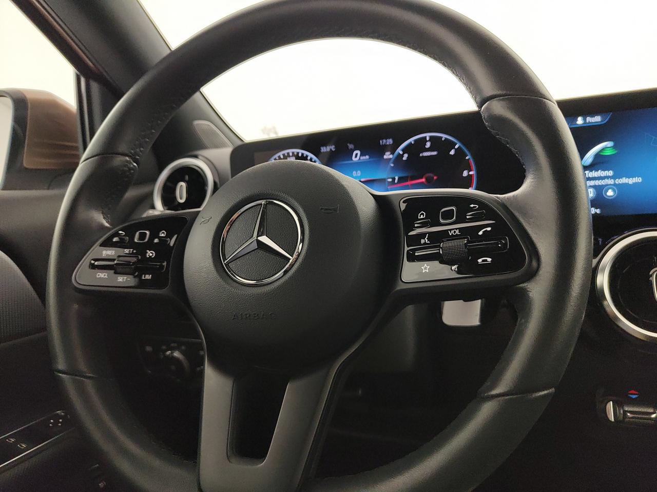 Mercedes-Benz GLA 200 d Sport 4matic auto
