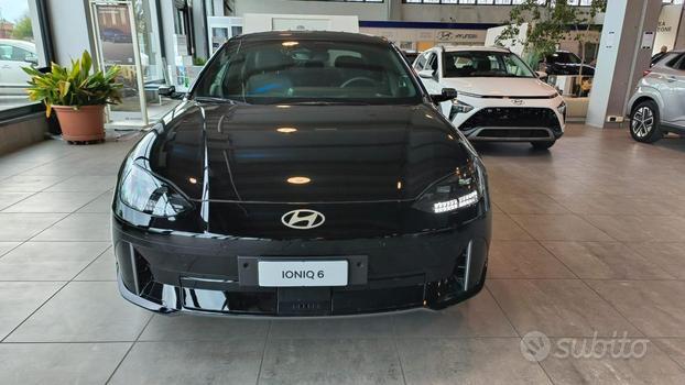 HYUNDAI Ioniq 6 77.4 kWh AWD Evolution +TechPack