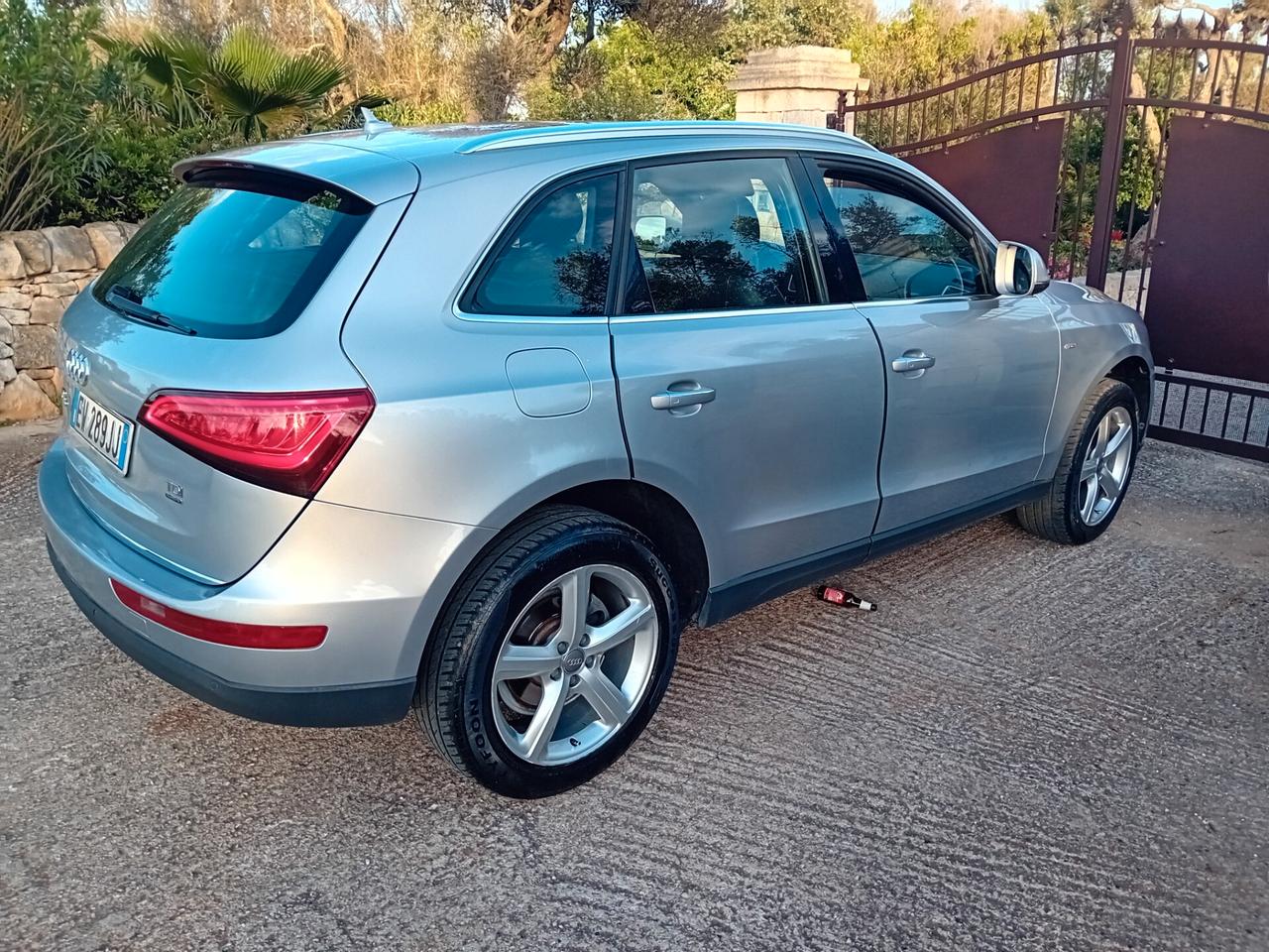 Audi Q5 2.0 TDI 177 CV quattro Sline
