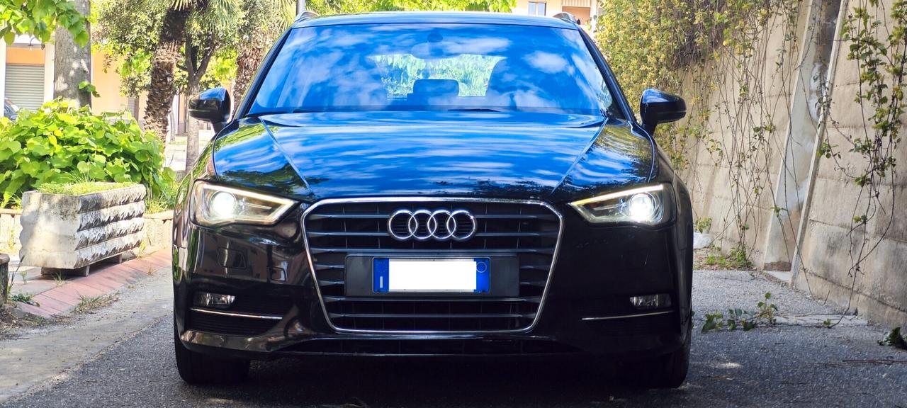 Audi A3 SPB 2.0 TDI 150 CV clean diesel Ambition