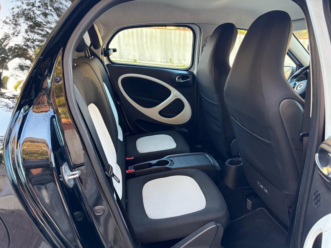 Smart ForFour 1.0 passion unico proprietario !!!