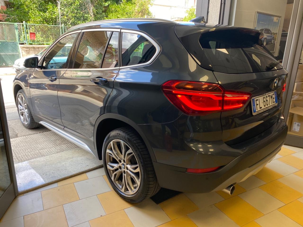 Bmw X1 sDrive18d xLine