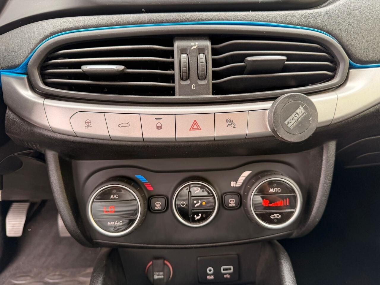 Fiat Tipo 1.4 5 porte Lounge 95cv