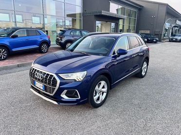 AUDI Q3 35 TDI S tronic Business Advanced