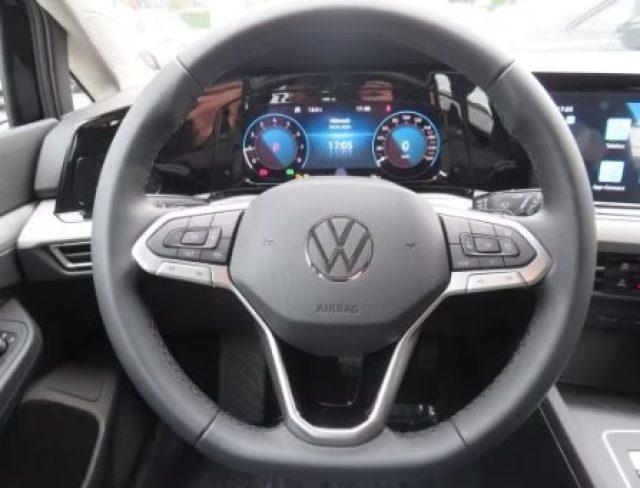 VOLKSWAGEN Golf 1.0 TSI EVO Life Business in PROMO