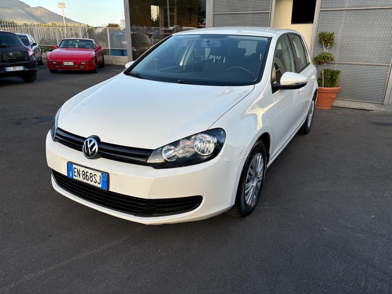 Volkswagen Golf 1.6 TDI DPF 5p. United