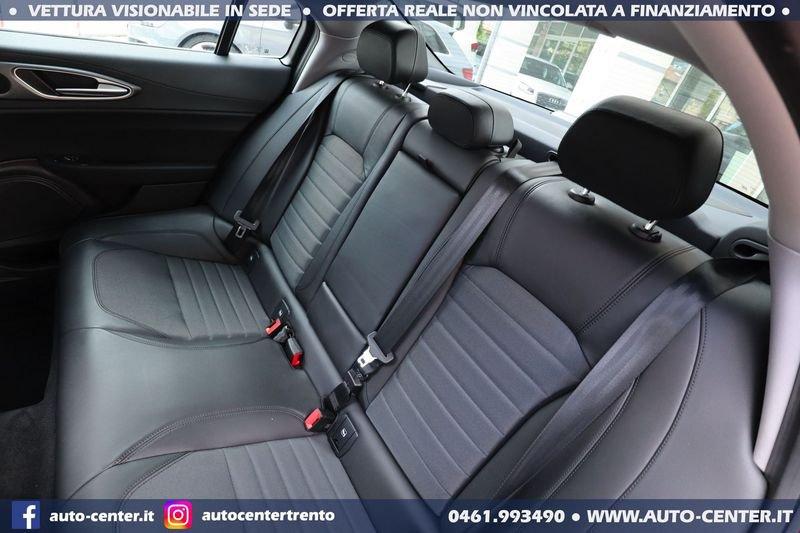 Alfa Romeo Giulia 2.0 Turbo 200CV AT8 Super TETTO