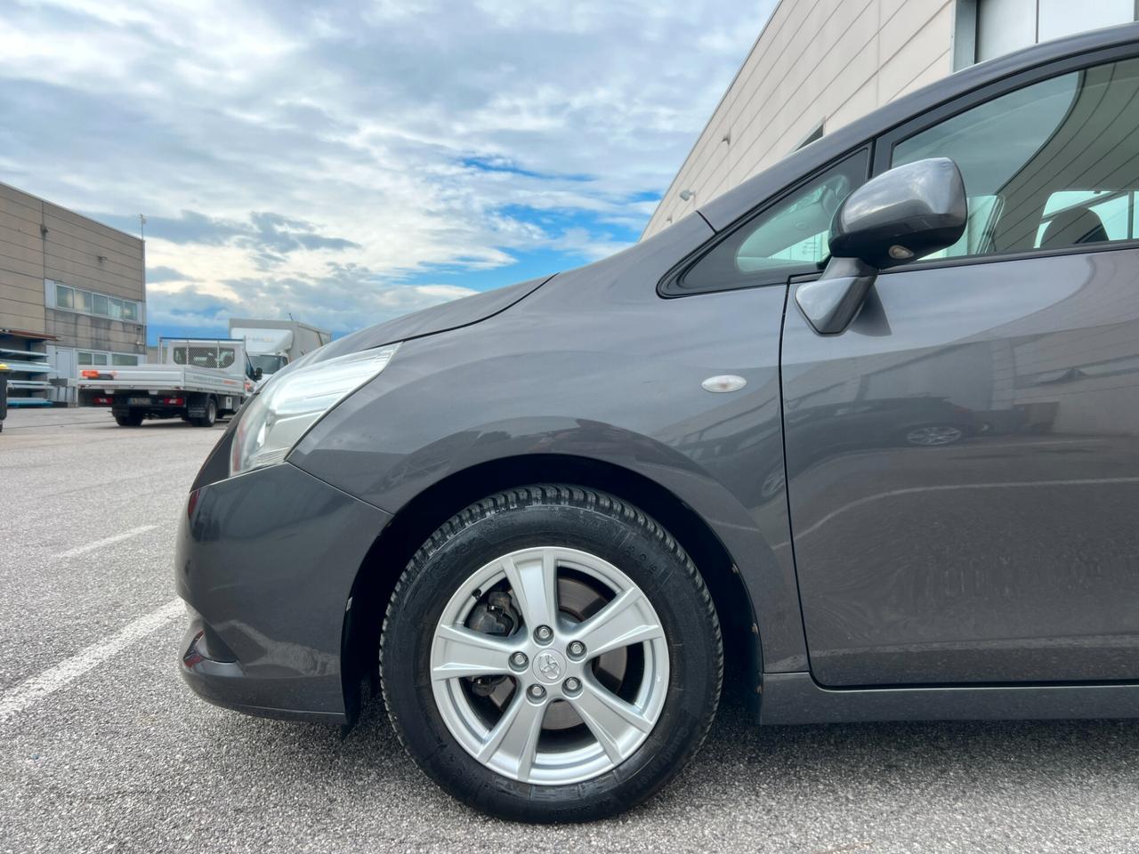 Toyota Verso 2.0 D Sol