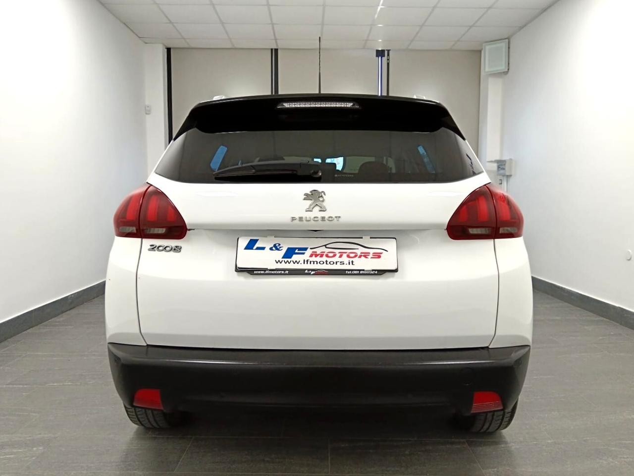 Peugeot 2008 Blue HDi 100 cv Allure