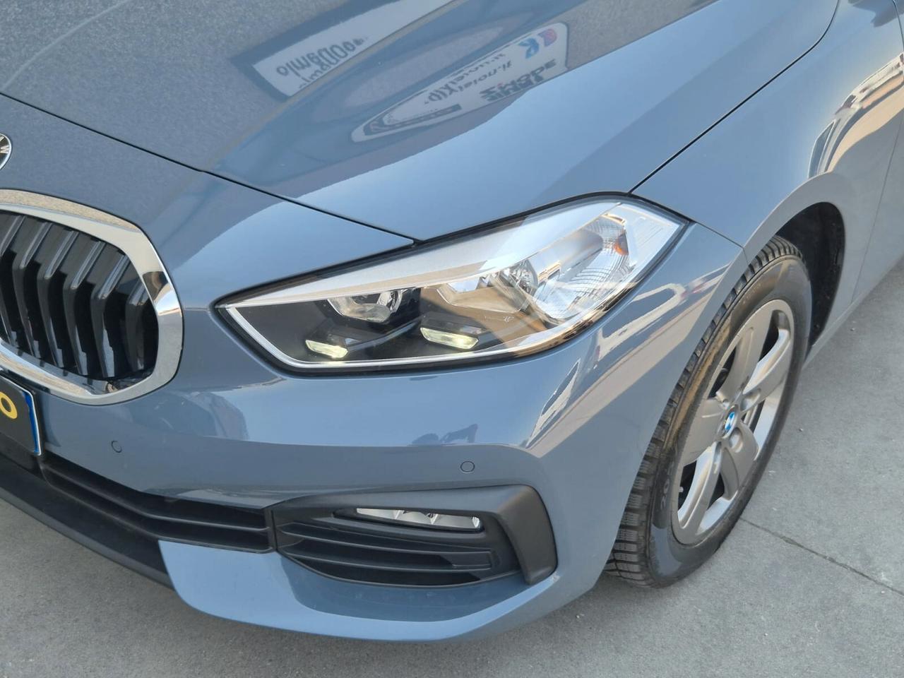 Bmw 118i 5p. Business Advantage