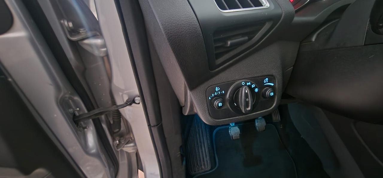 KUGA 2.0 TDCI 150 CV 4WD SUPER ACCESSORIATA