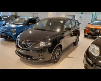 Lancia Ypsilon 1.0 FireFly 5 porte S&S Hybrid Gold