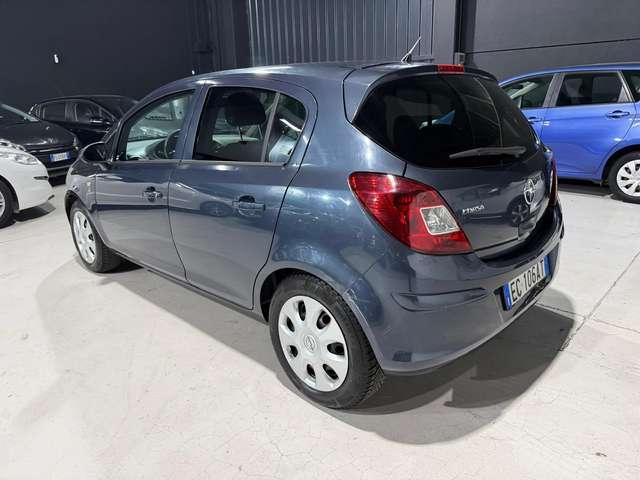 Opel Corsa Benzina Neopatentati