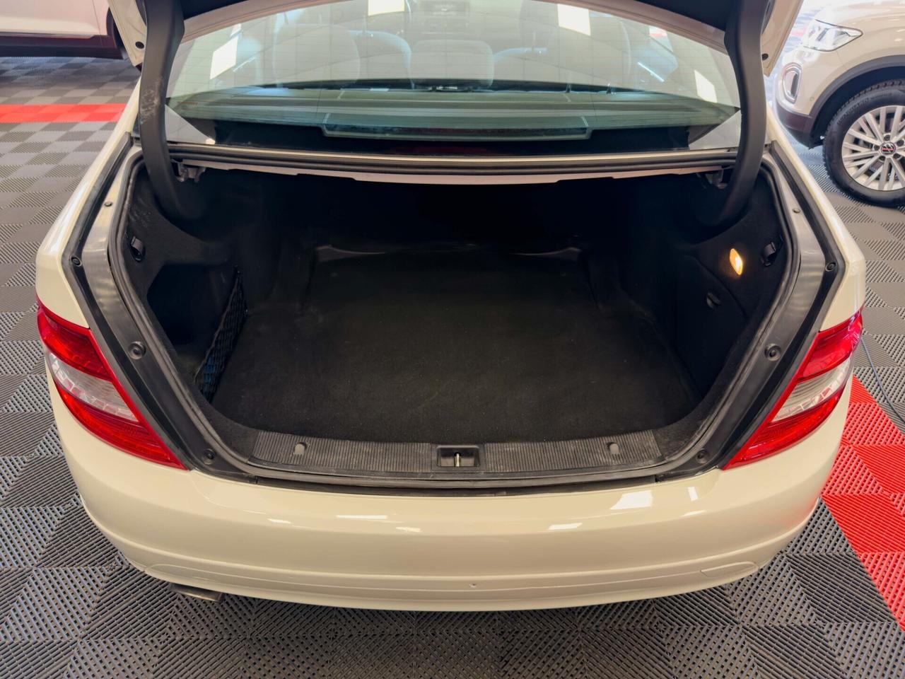 Mercedes-benz C 220 CDI Avantgarde 170 cv