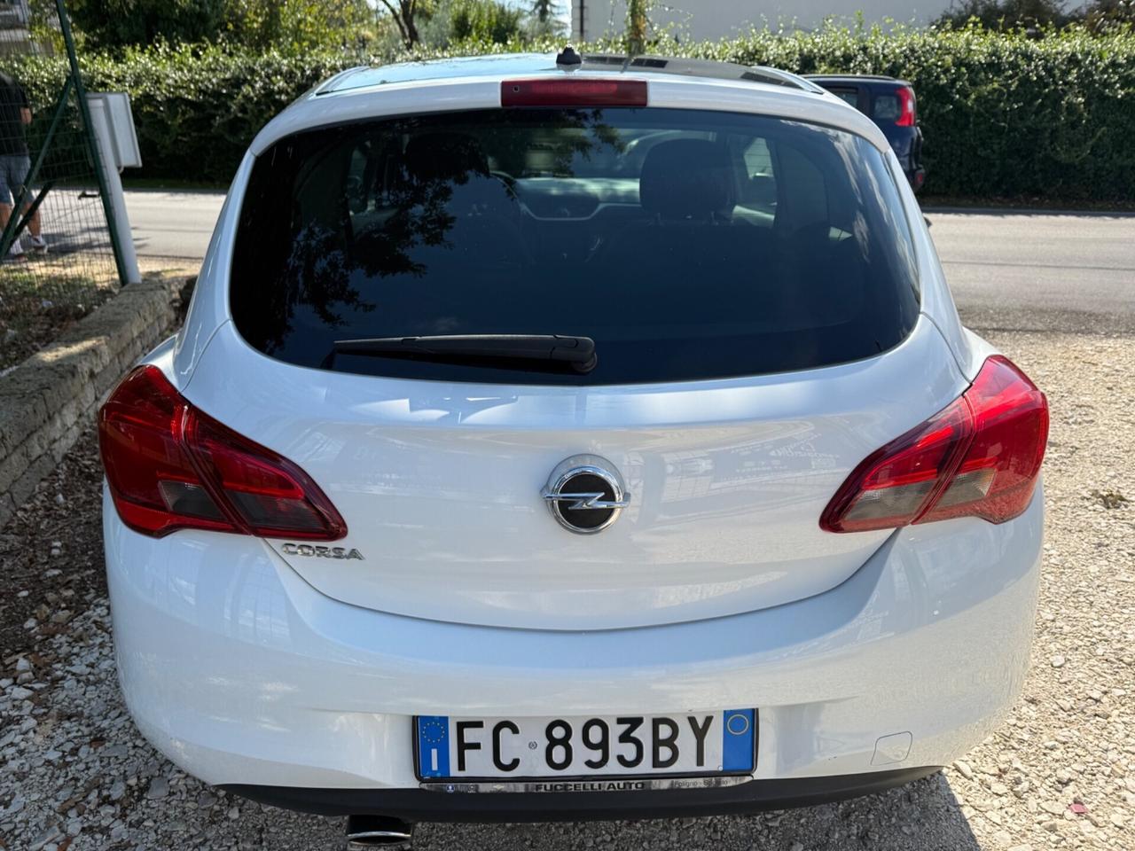 Opel Corsa 1.4 90CV GPL Tech B color neopatentati