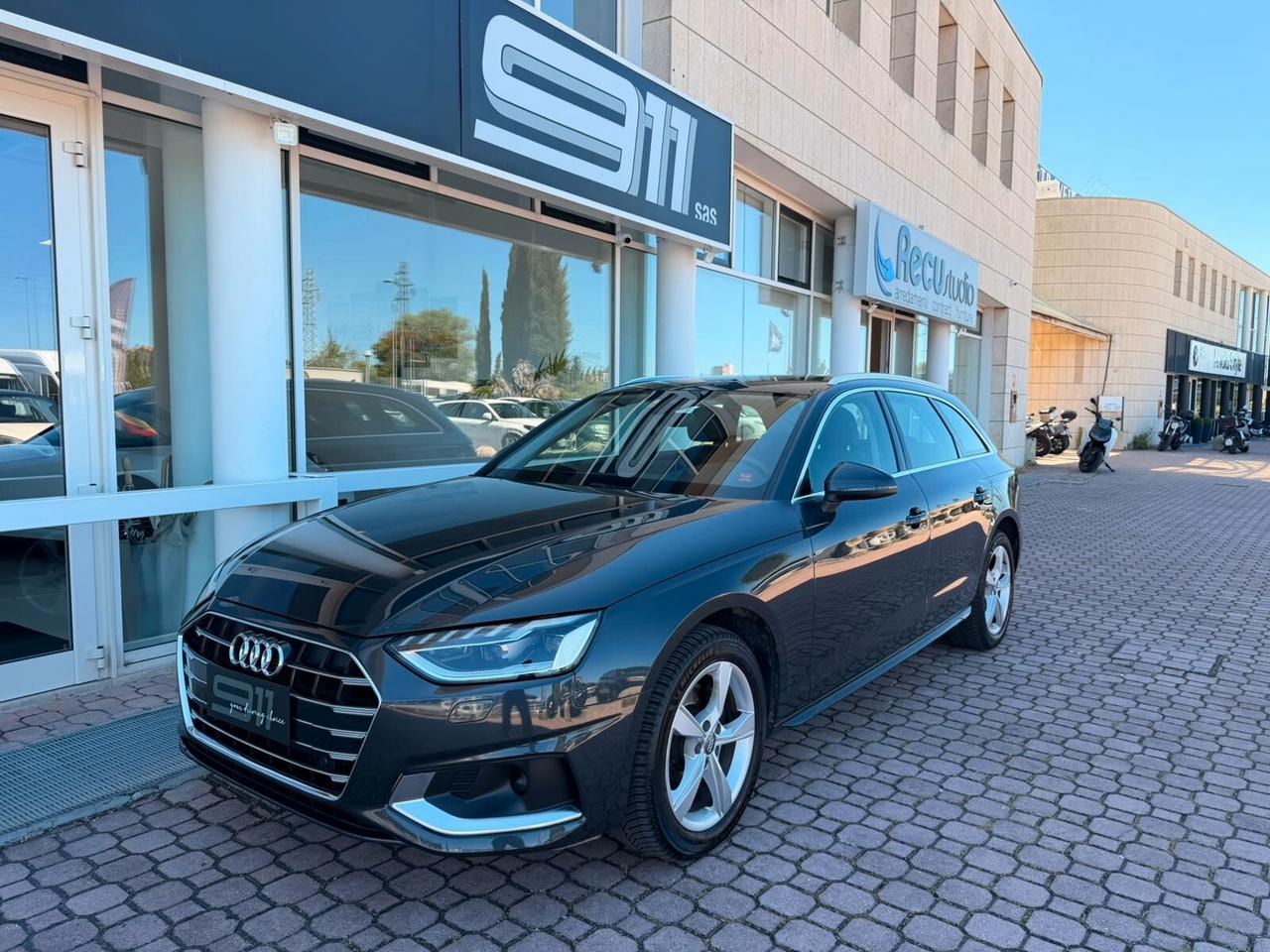 Audi A4 Avant 35 TDI/163 CV S tronic