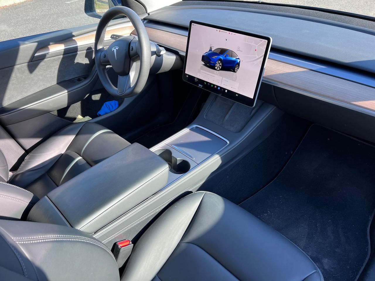 Tesla Model Y Single Motor rwd- DOPPI cerchi da 20"- autopilot