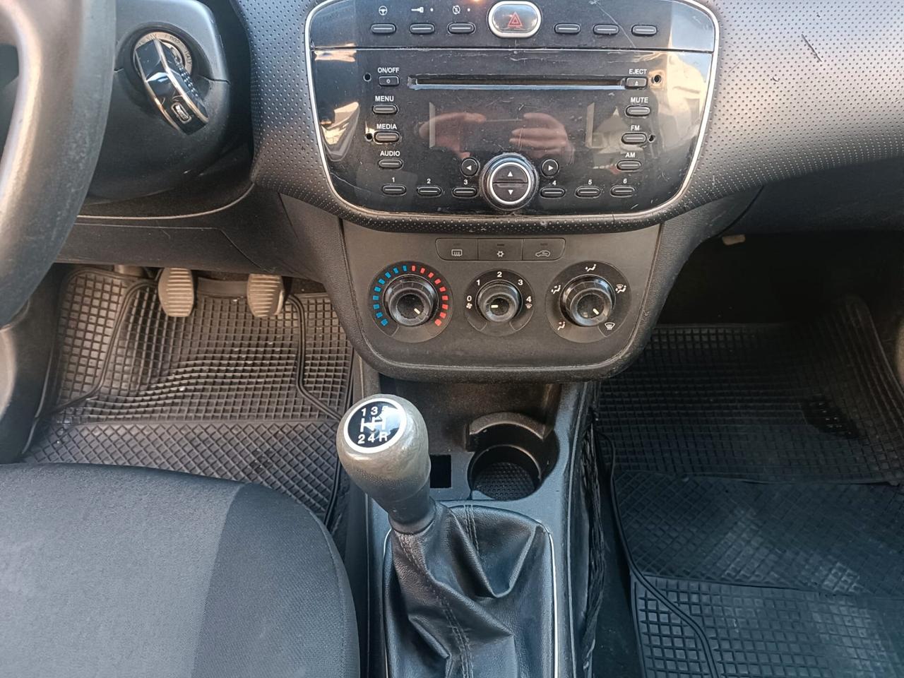 Fiat Punto Evo 1.3 Mjt 75 CV DPF 5 porte S&S Dynamic OK NEOPATENTATI