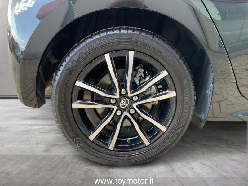 Toyota Yaris 4ª serie 1.5 Hybrid 5 porte Trend